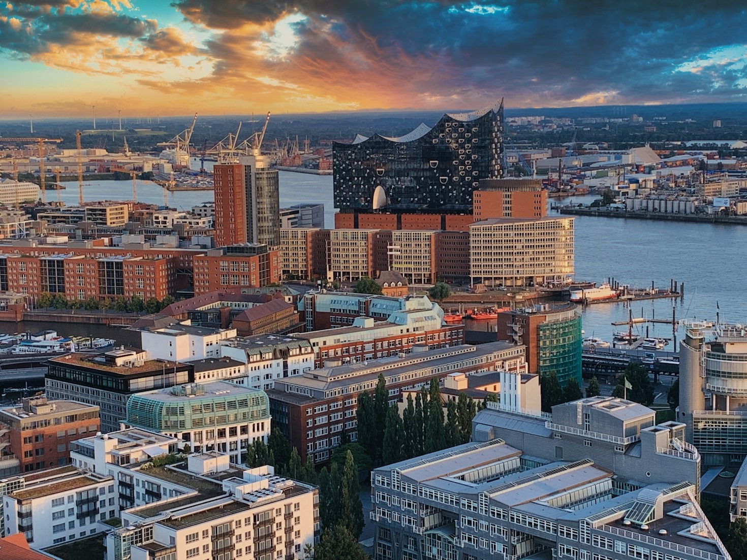 Top 10 Must-Visit Attractions in Hamburg